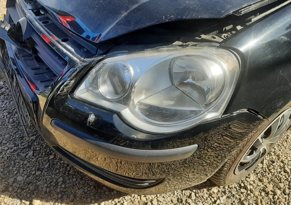 Volkswagen Polo cena 2200 przebieg: 125000, rok produkcji 2007 z Nasielsk małe 121